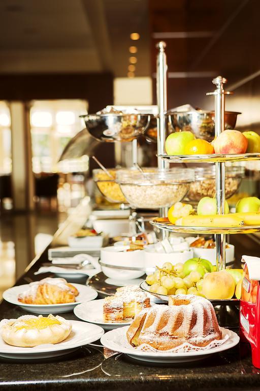 Spa & Wellness Hotel Pinia Малинська Екстер'єр фото